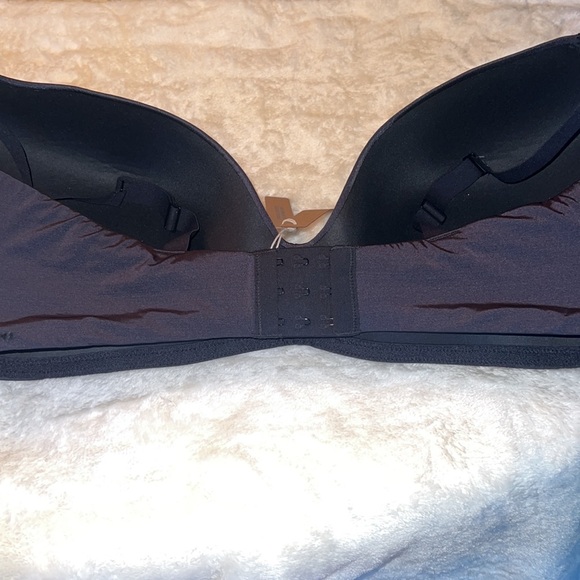 NWT SKIMS wireless form t-shirt demi bra - Picture 6 of 8
